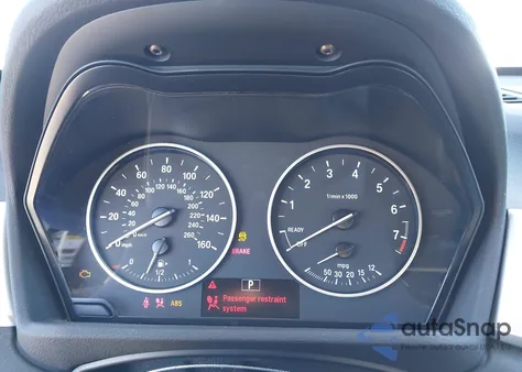 2018 BMW X1 xDrive28I z USA, uszkodzony, nr VIN WBXHT3C36J5K30649